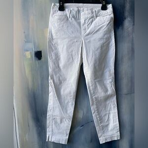 EUC Old Navy White Denim Pixie Pant Size 4
